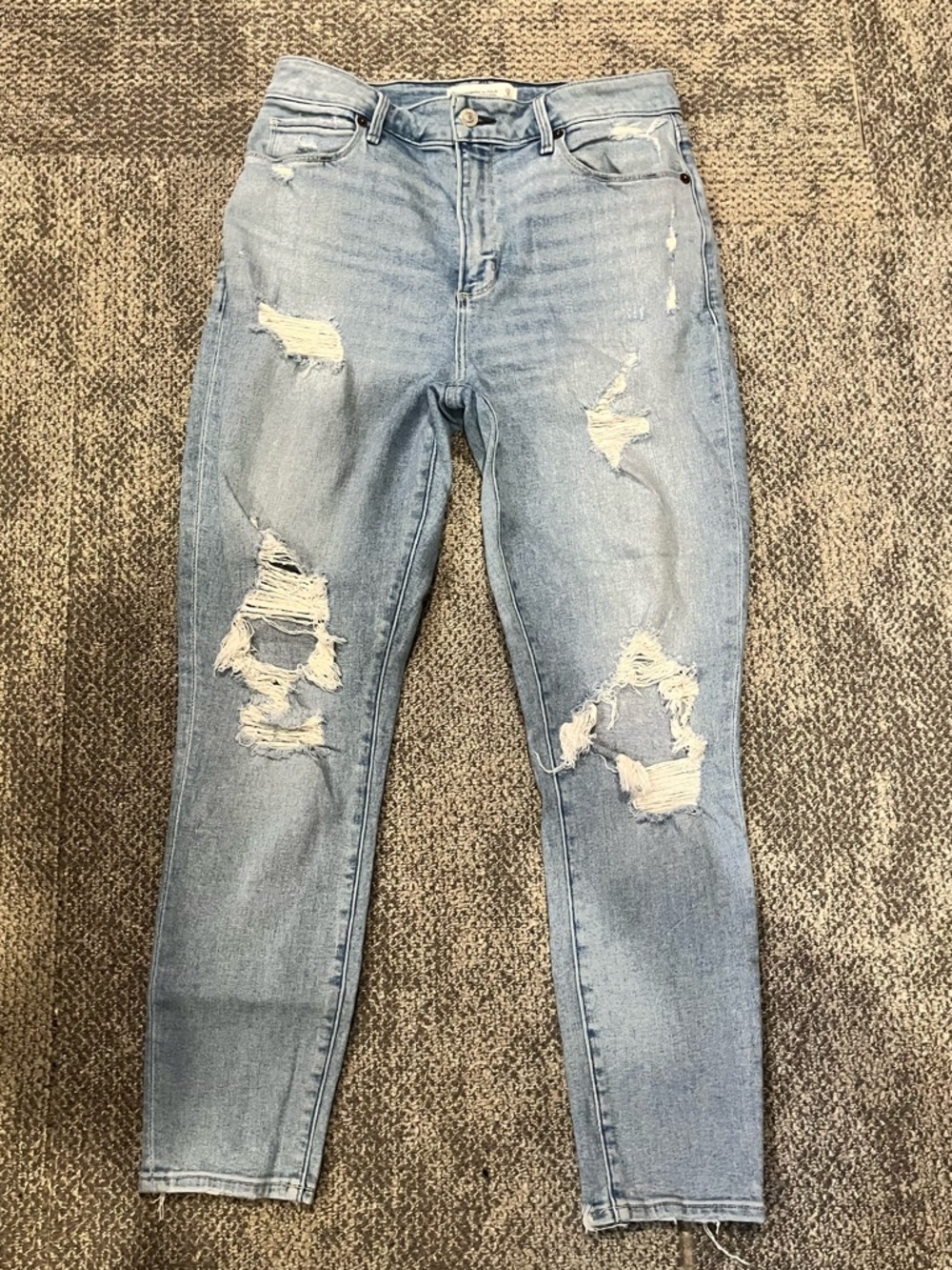 Abercrombie & Fitch Curve Love Ultra High Rise Super Skinny Ankle Jeans Size 29